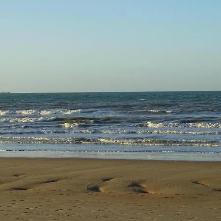 شقة Relaxing Coastal Escape